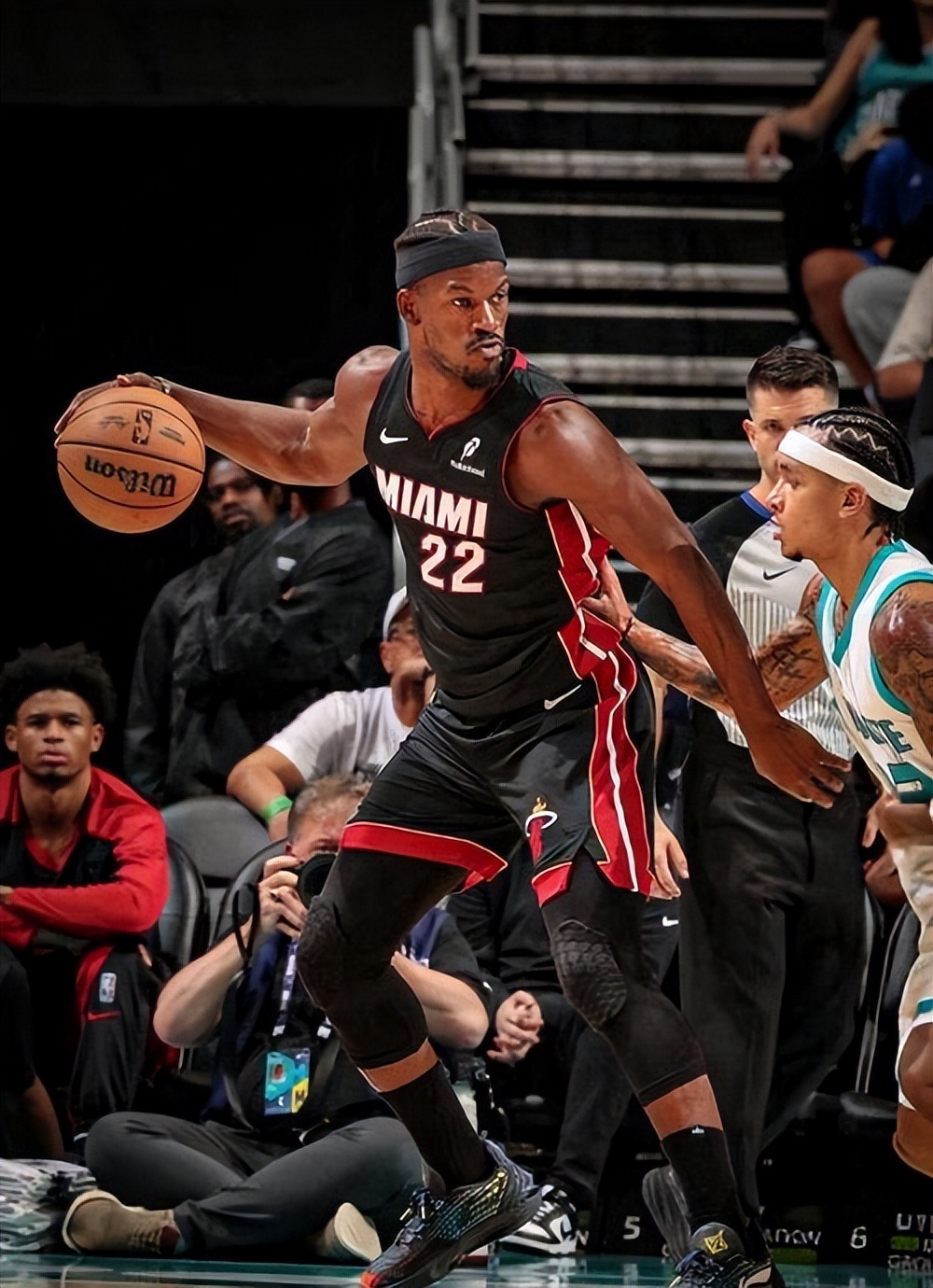 巴特勒赛事官方发布惊险取胜新规，湖人争议不断！